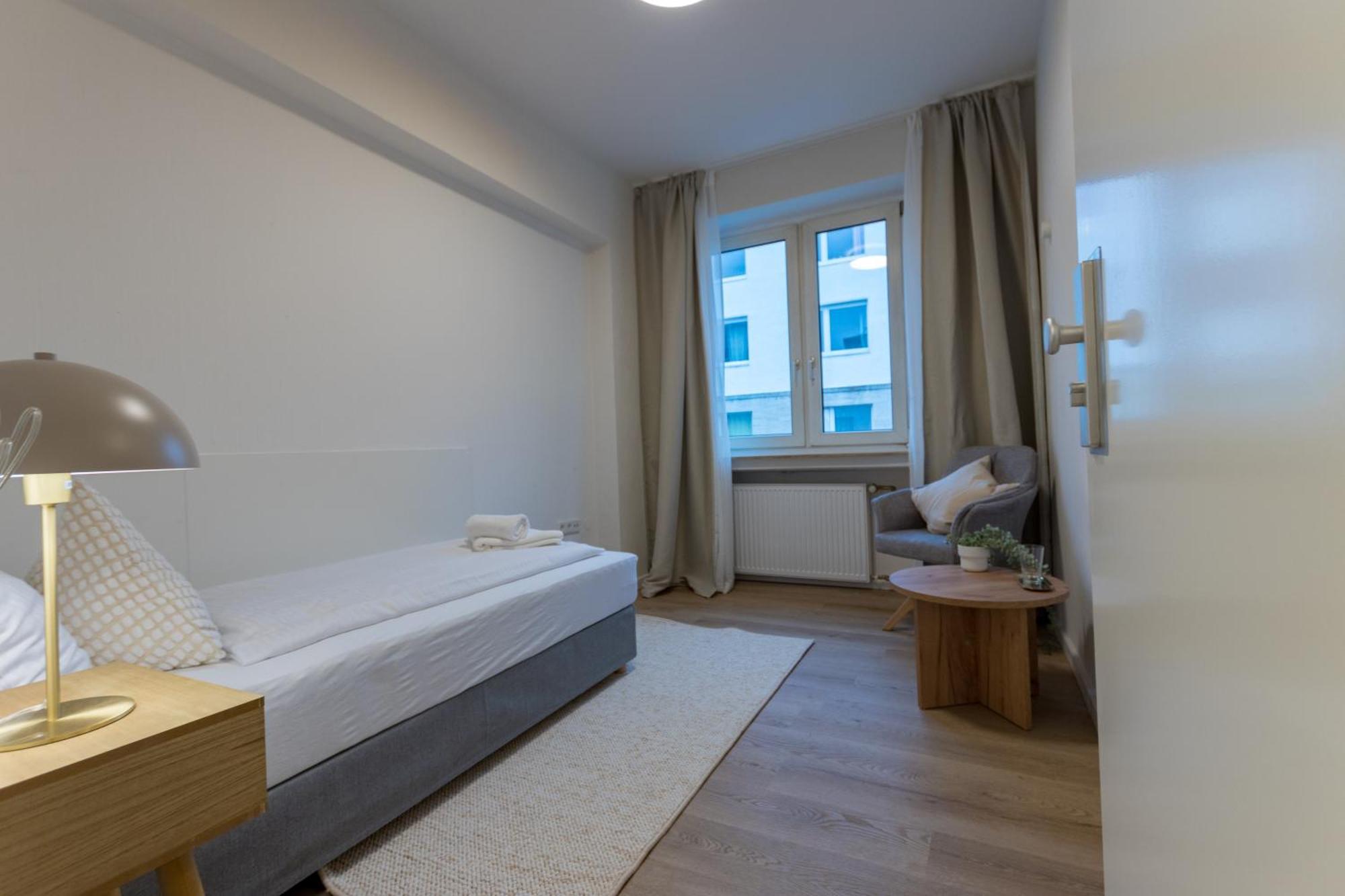Hotel Doerenkamp Self-Check-In Düsseldorf Exterior foto